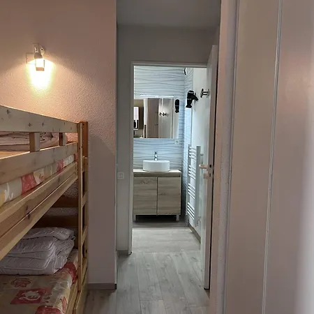 A Avec Terrasse Et Parking - Fr-1-812-20