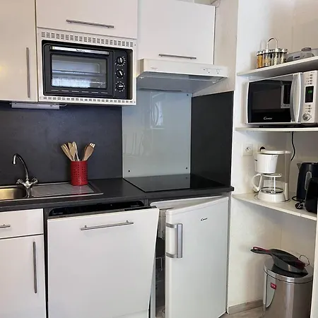 Apartment A Avec Terrasse Et Parking - Fr-1-812-20 Cauterets