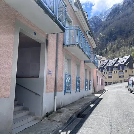 Apartment A Avec Terrasse Et Parking - Fr-1-812-20